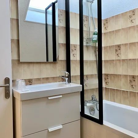 L'allier 21 - Parking - Hypercentre - Thermes Apartamento *