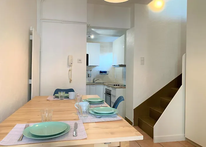 L'allier 21 - Parking - Hypercentre - Thermes *